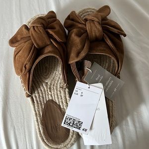 Suede espadrille mules